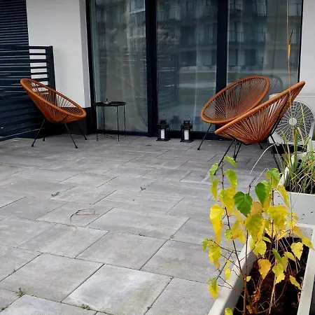 Studio By The River With Terrace, Basen, Sauna, Jacuzzi, Fitness Dziwnów Exterior foto