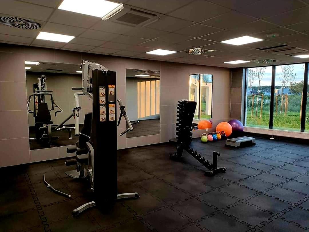 Apartment By The River With Terrace, Basen, Sauna, Jacuzzi, Fitness *